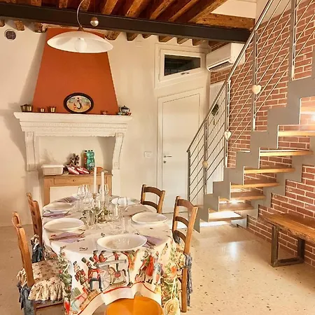 Holiday home Boutique House Alle Loggie Palladiane Di Contarini *